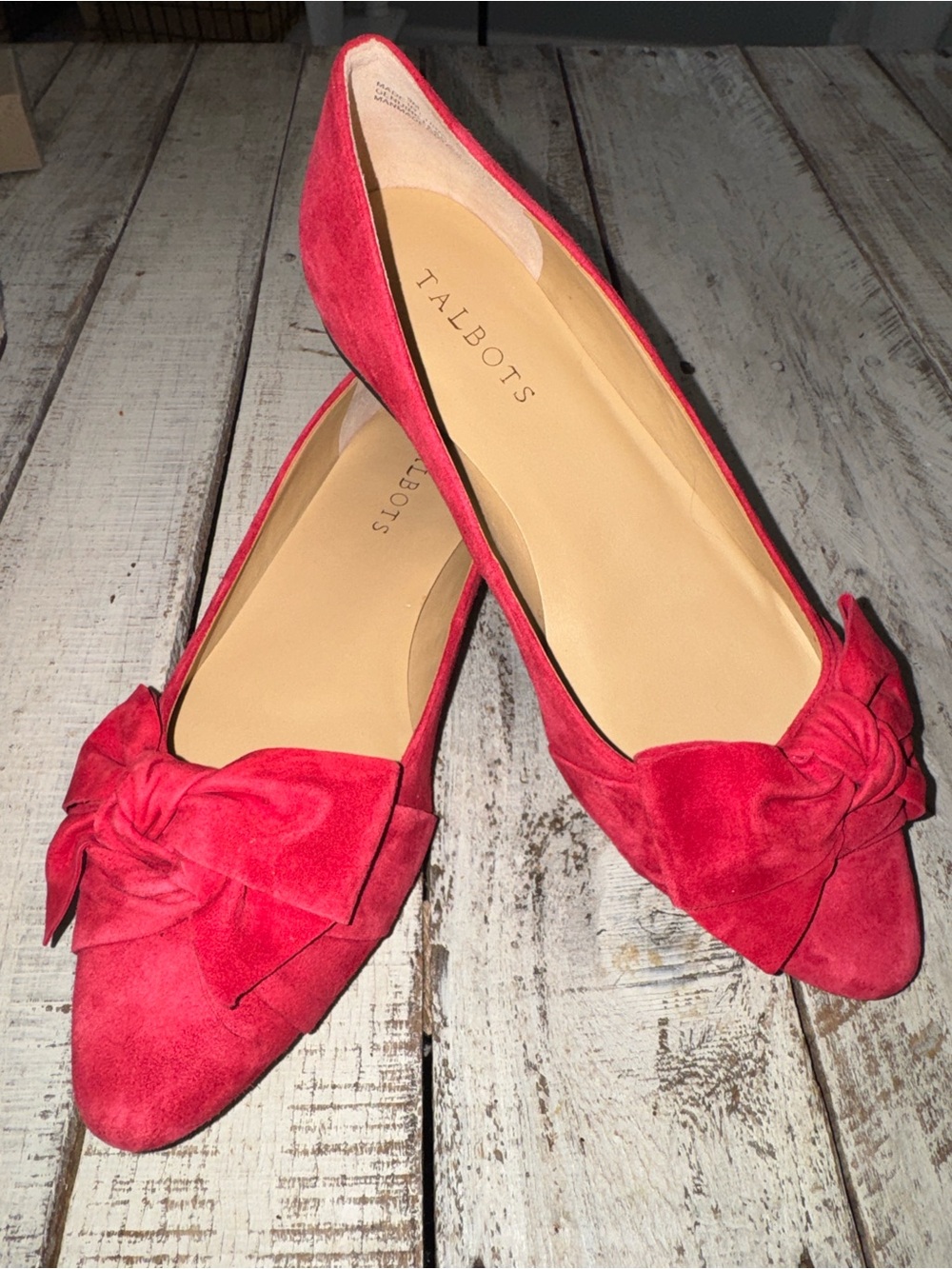 Talbot Wrapped Bow Red Suede Flats New w/out Box - Picture 11 of 11